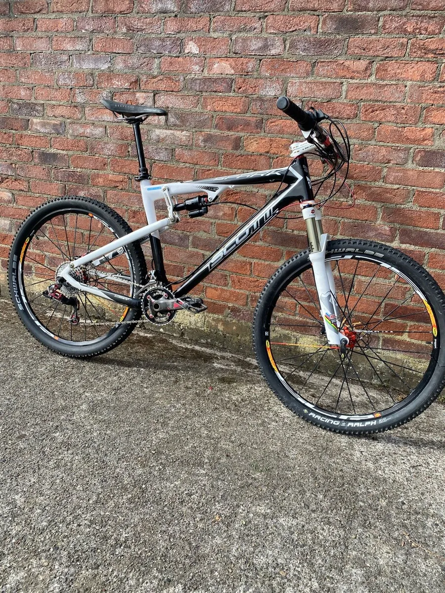 Scott Full Carbon Mountain Bike - Image 3