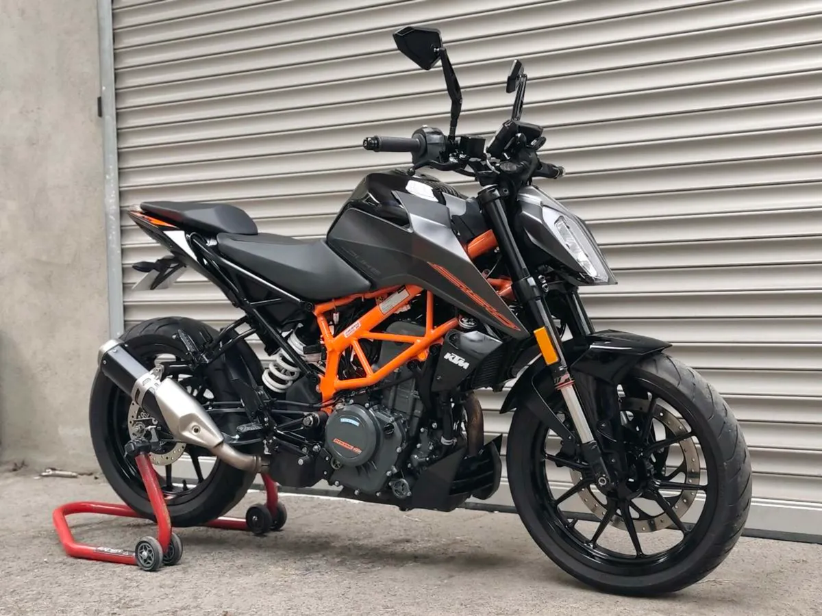 KTM 390 Duke - Image 1