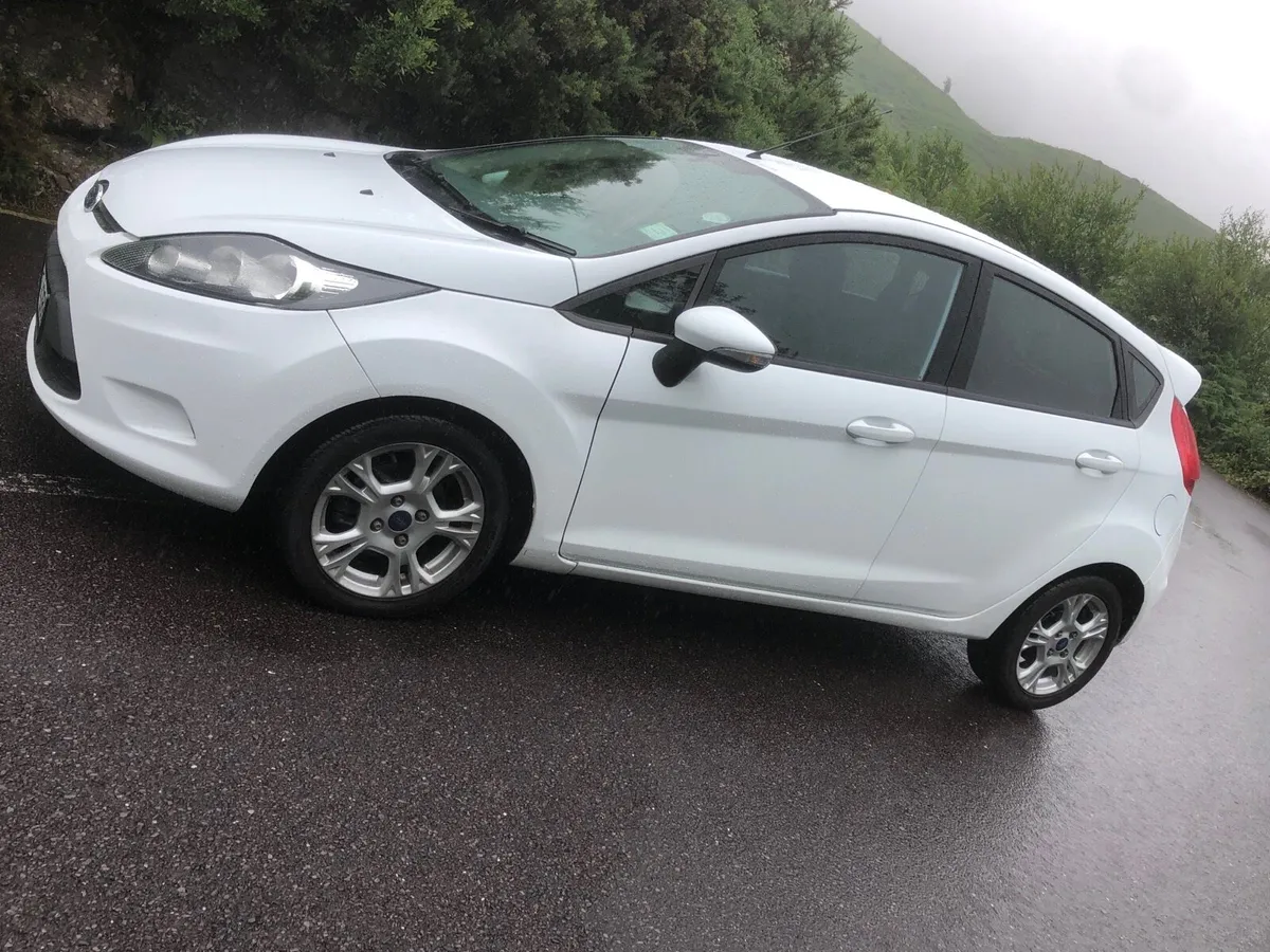 Ford fiesta 1.4 diesel - Image 2