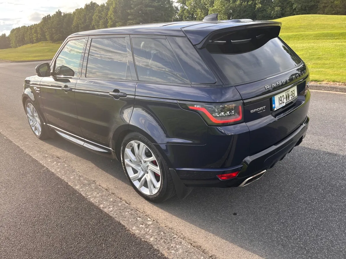 192  Land Rover Range Rover Sport - Image 2