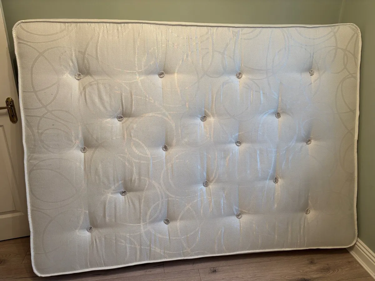 Mattress - Image 3