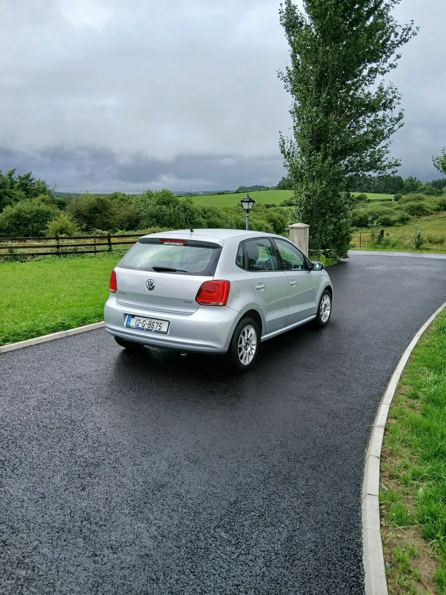 Volkswagen Polo 2012 - Image 2