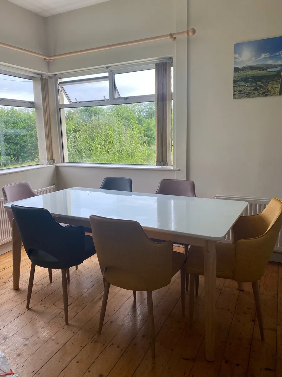 Dining Table - Image 4