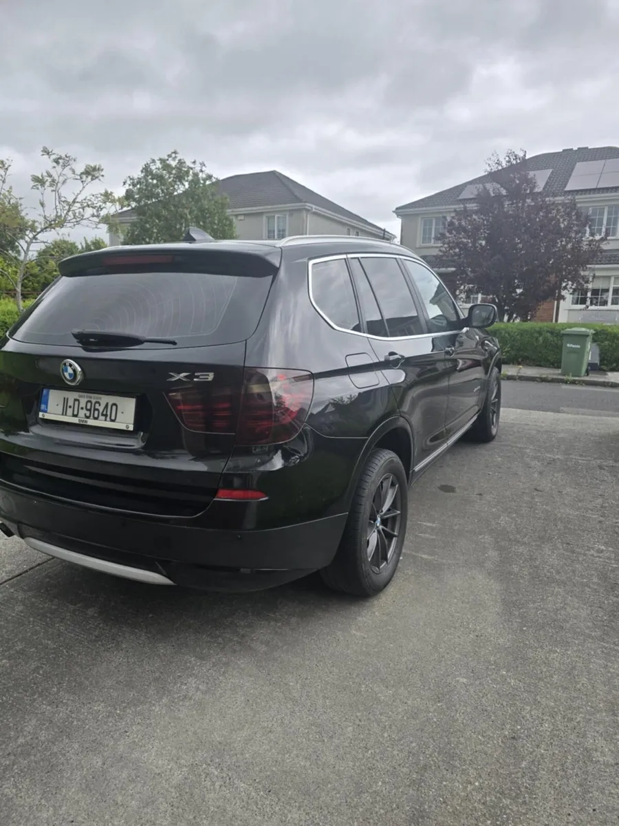 Car - Image 4