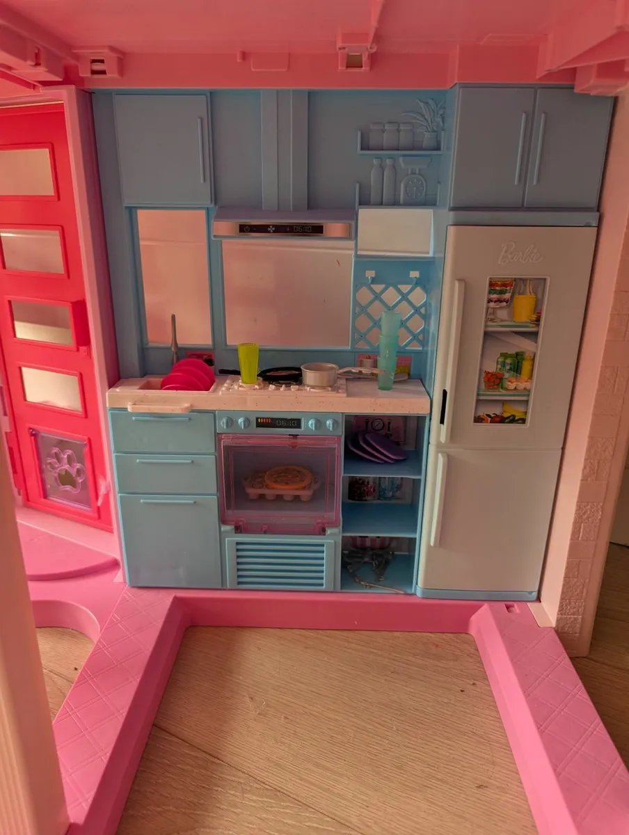 Barbie Dream House - Image 2
