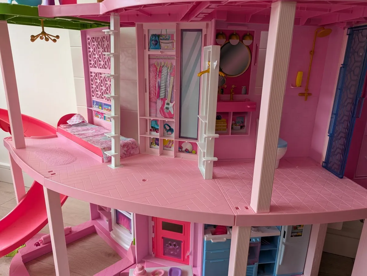 Barbie Dream House - Image 3