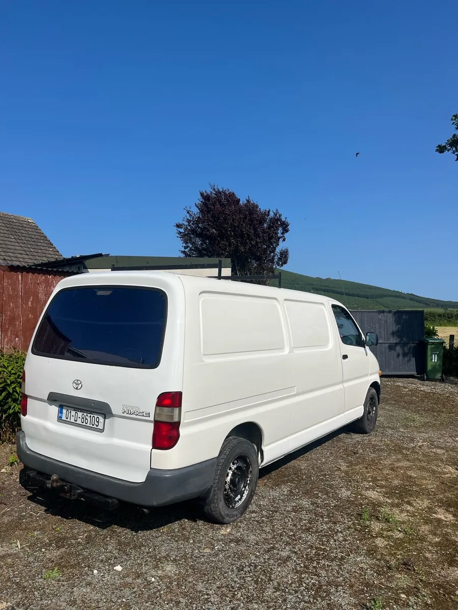Toyota Hiace - Image 2