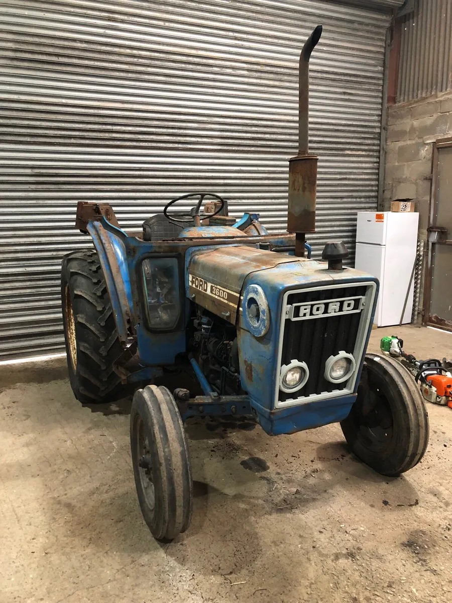 Ford 3600 - Image 2