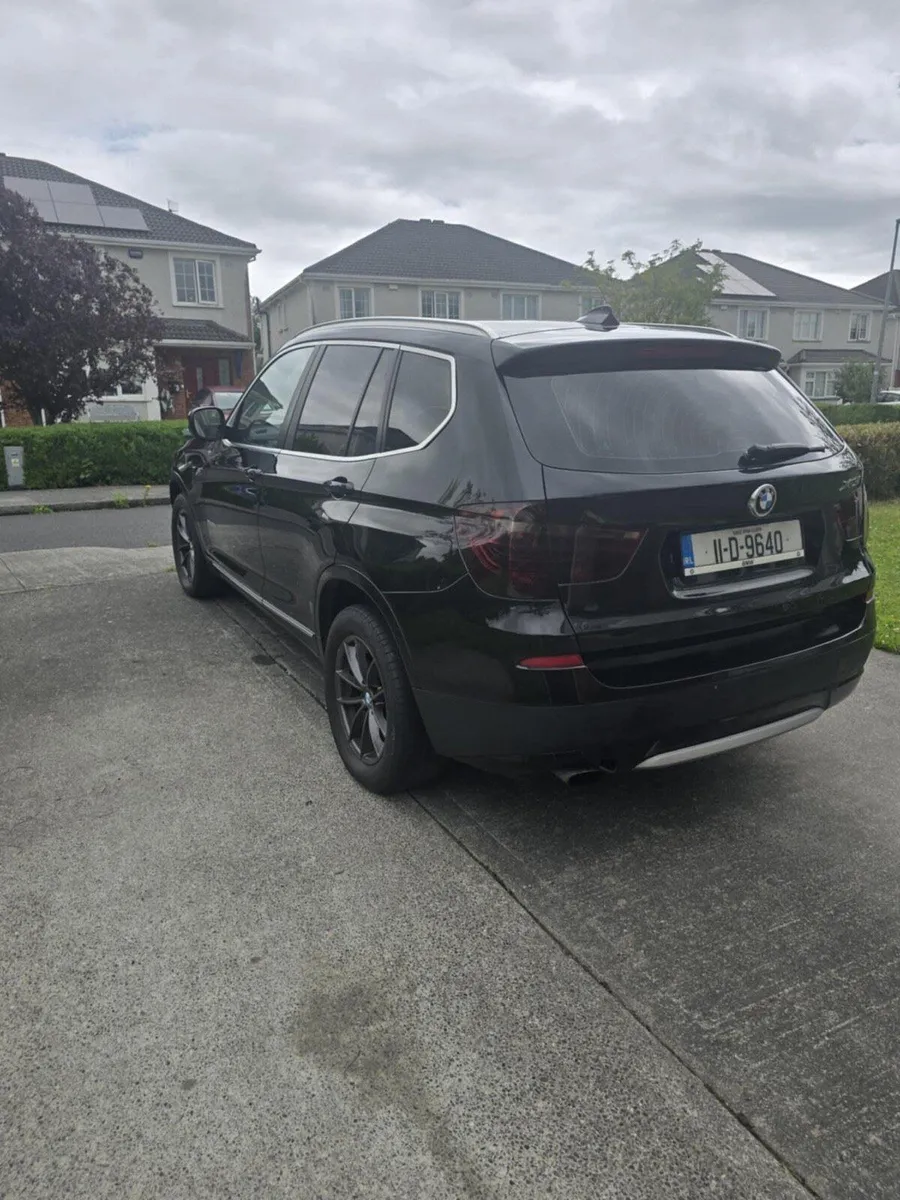 Car - Image 3