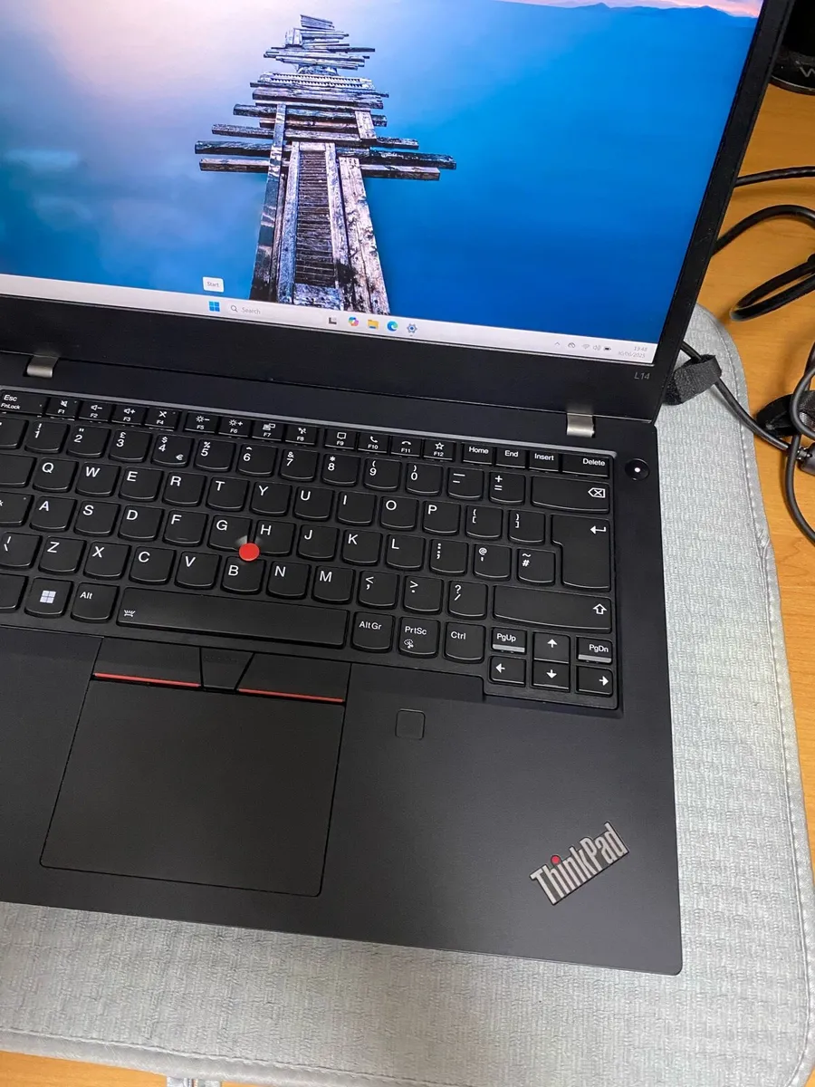 Lenovo Thinkpad i7 pro 16-256 win 11 pro - Image 2