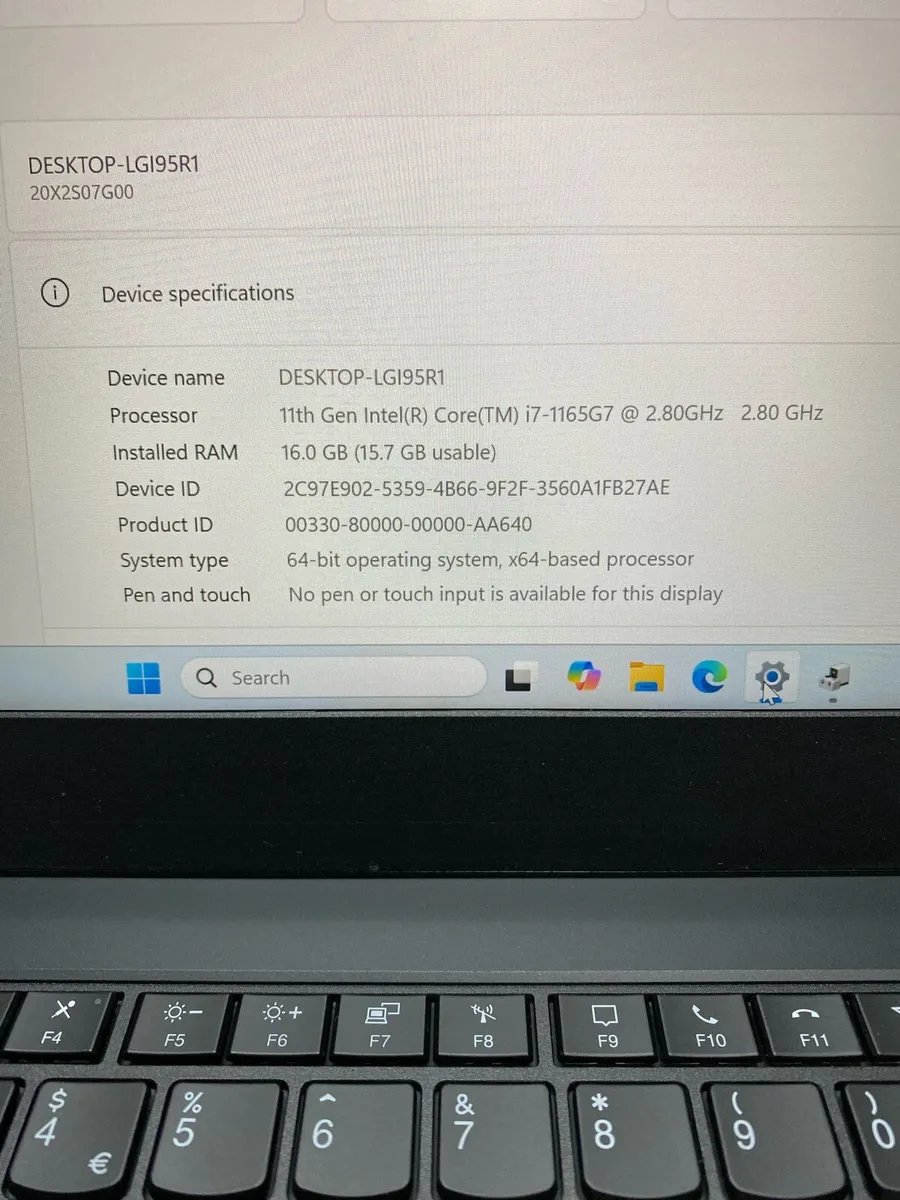 Lenovo Thinkpad i7 pro 16-256 win 11 pro - Image 4