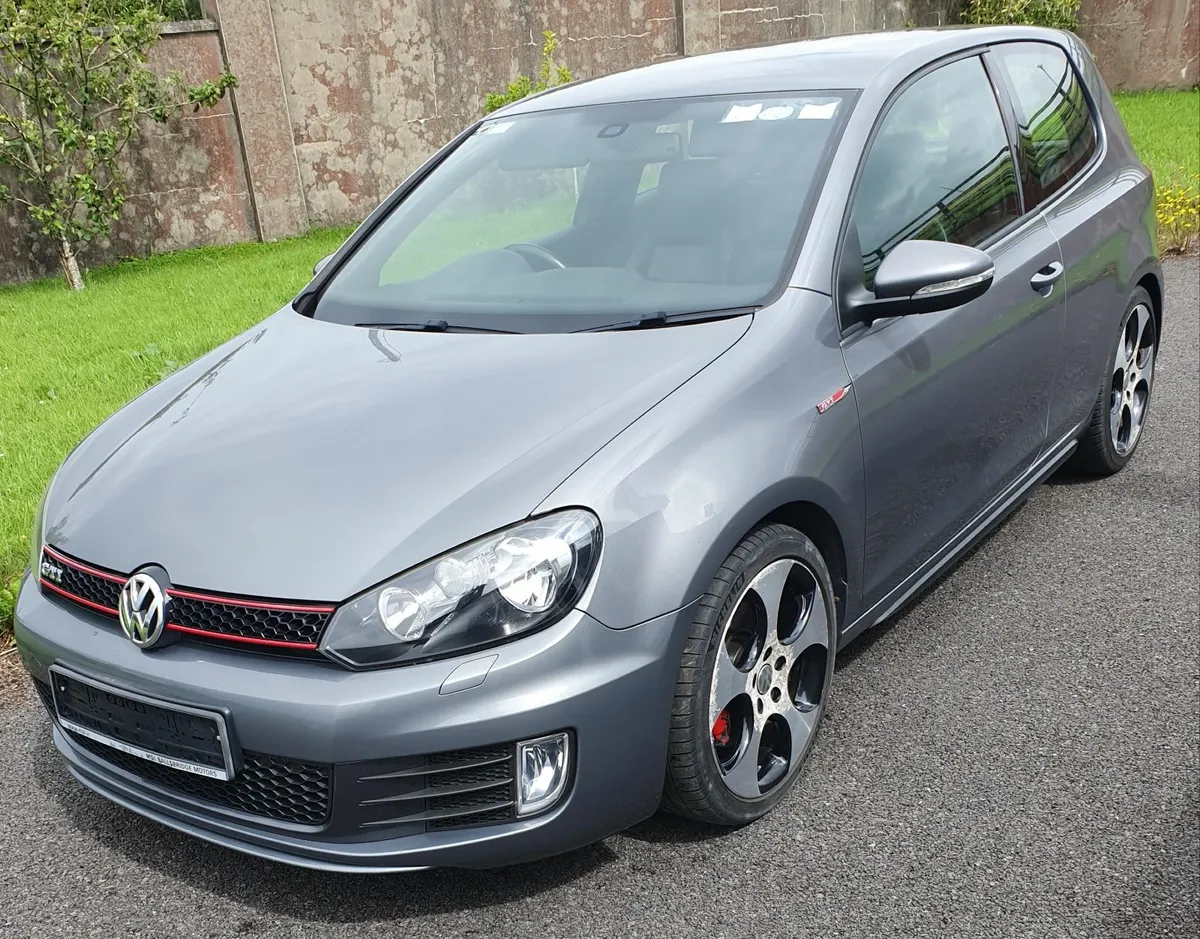 Volkswagen Golf 2012 - Image 1
