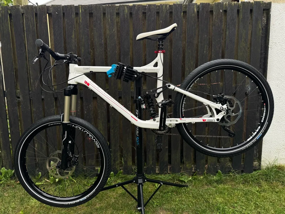 VITUS Full Suspension Bike - Image 1