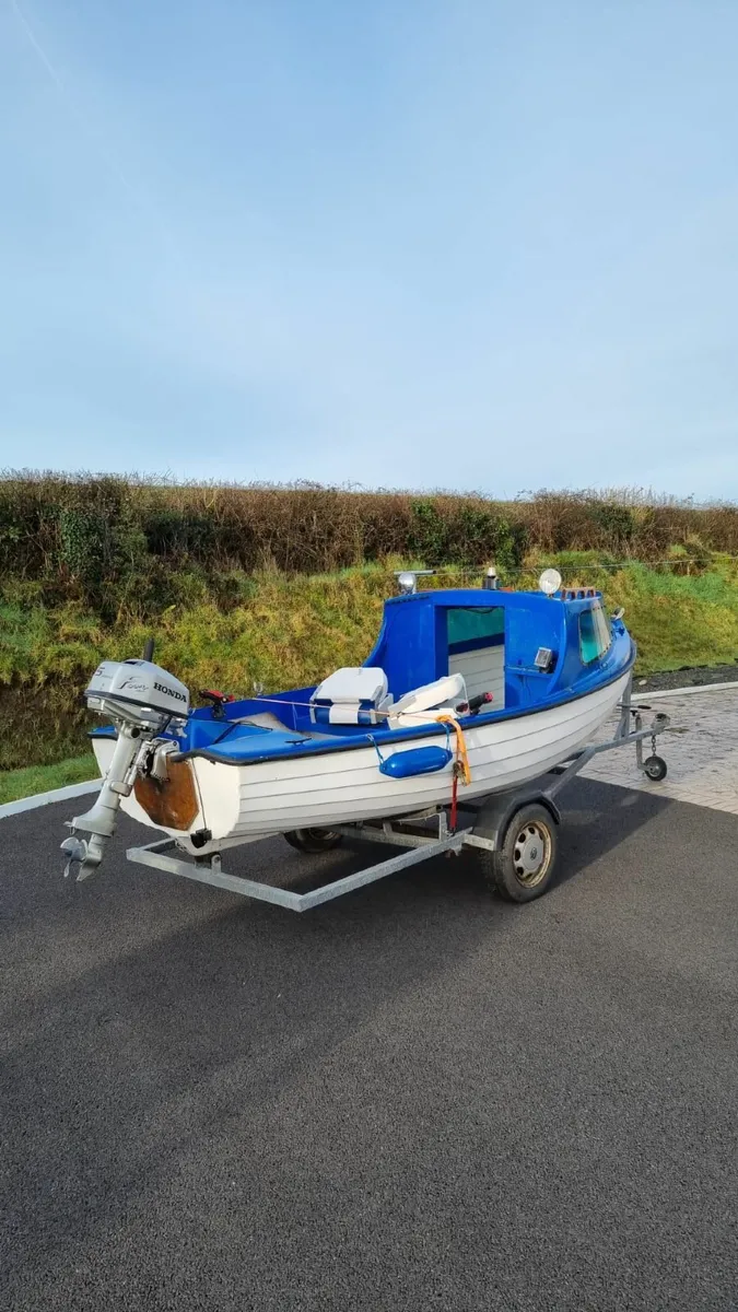 Boat - Image 1