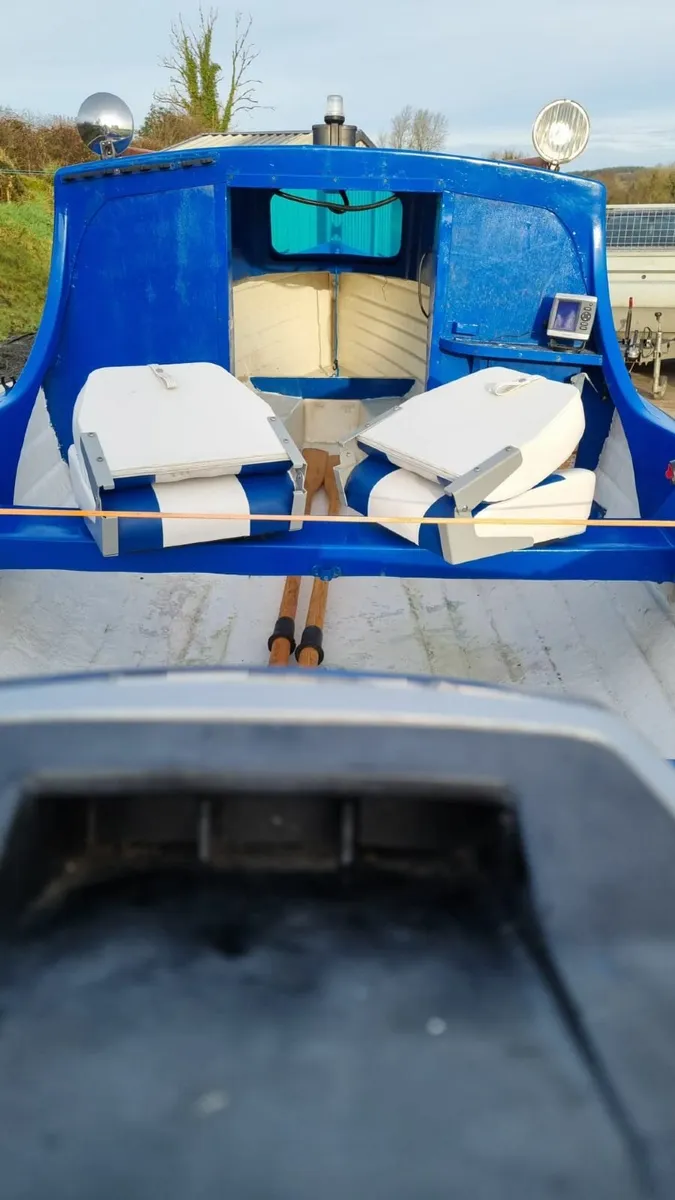 Boat - Image 4