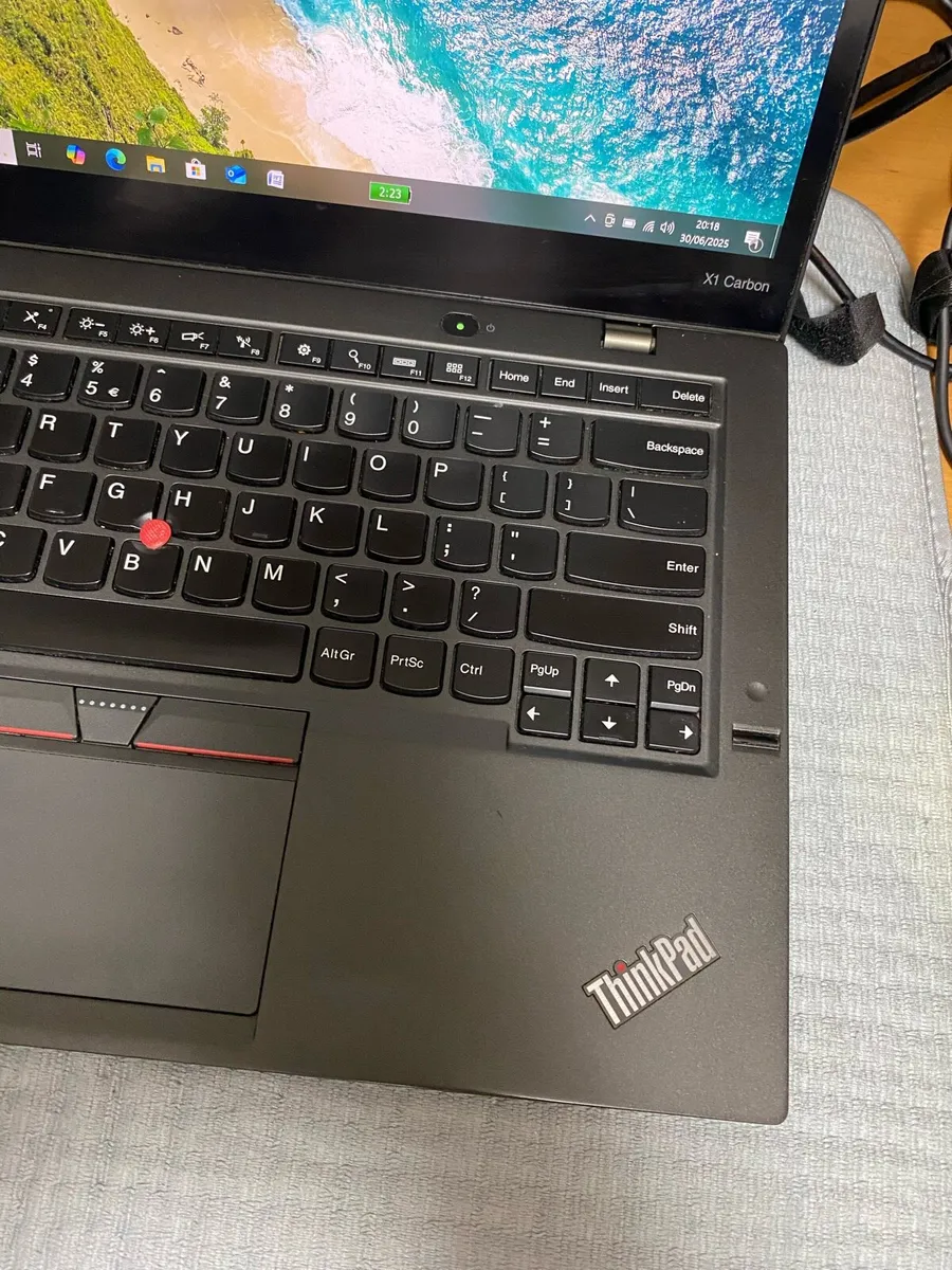 Lenovo X1 i7 8gb 256 win 10 - Image 2