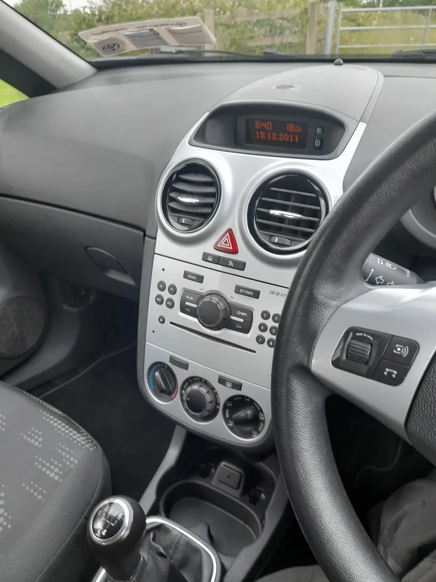 Opel Corsa 2012 - Image 3