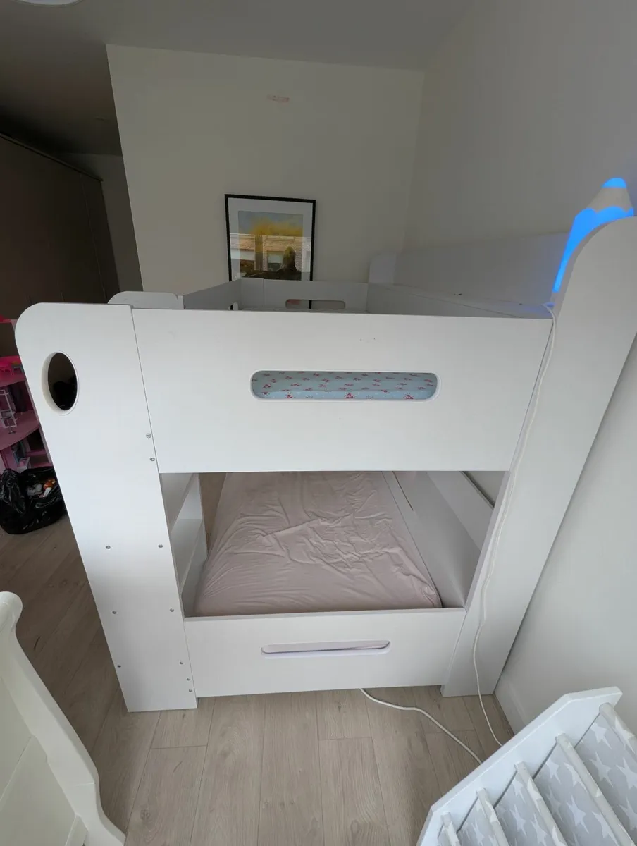 Bunkbeds for sale - Image 1