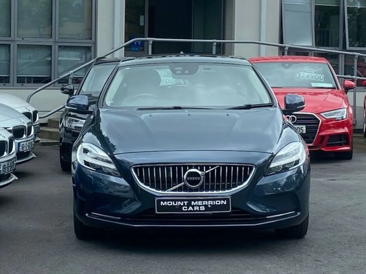 Volvo V40 Auto T3 Inscription Classic-huge Spec - Image 3