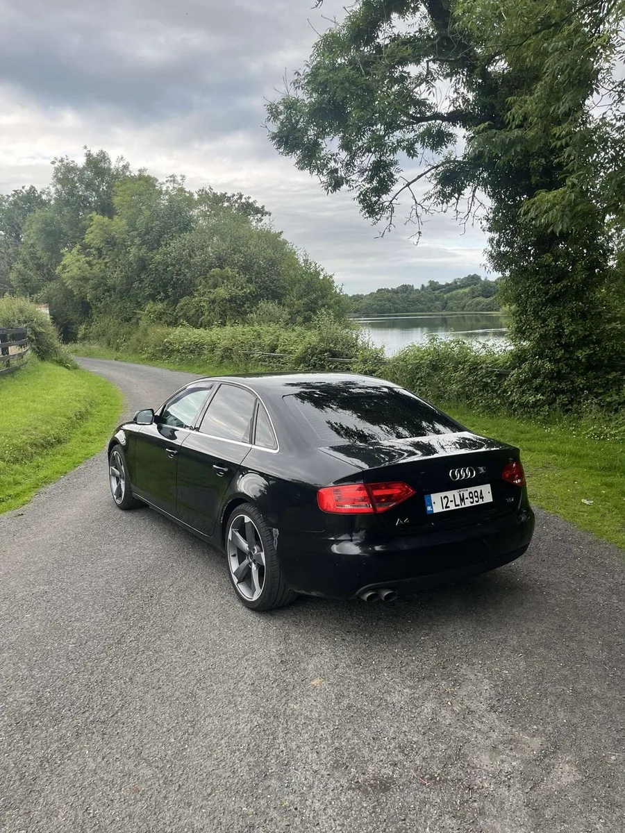 Audi A4 - Image 1