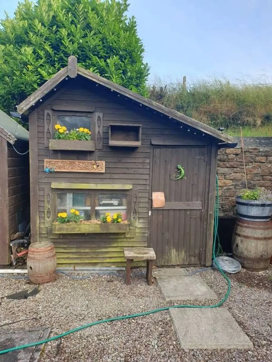 2 sheds - Image 2