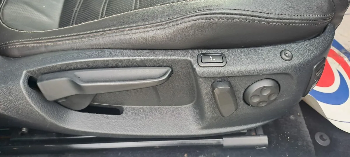 Vw passage cc [ 14 months nct ] - Image 4