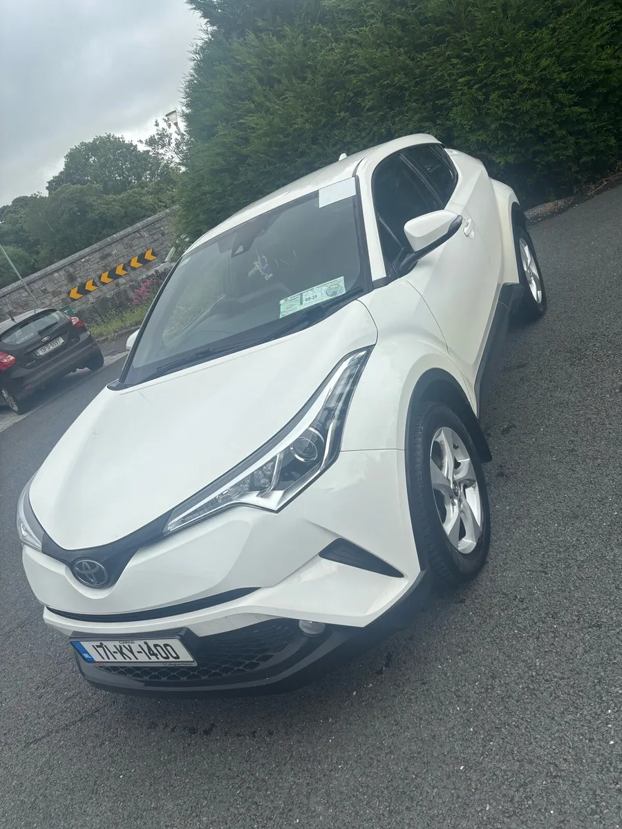 171 Toyota CHR 1.2 litre petrol - Image 3