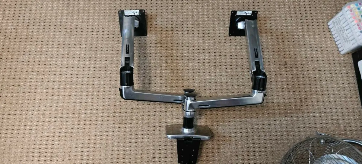 Double Monitor Mount ERGOTRON - Image 1