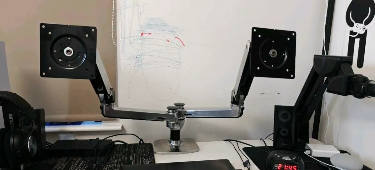 Double Monitor Mount ERGOTRON - Image 2