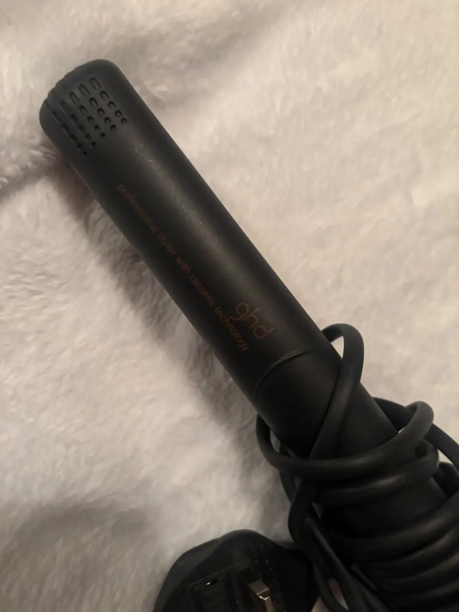 Ghd original straightener for sale - Image 3