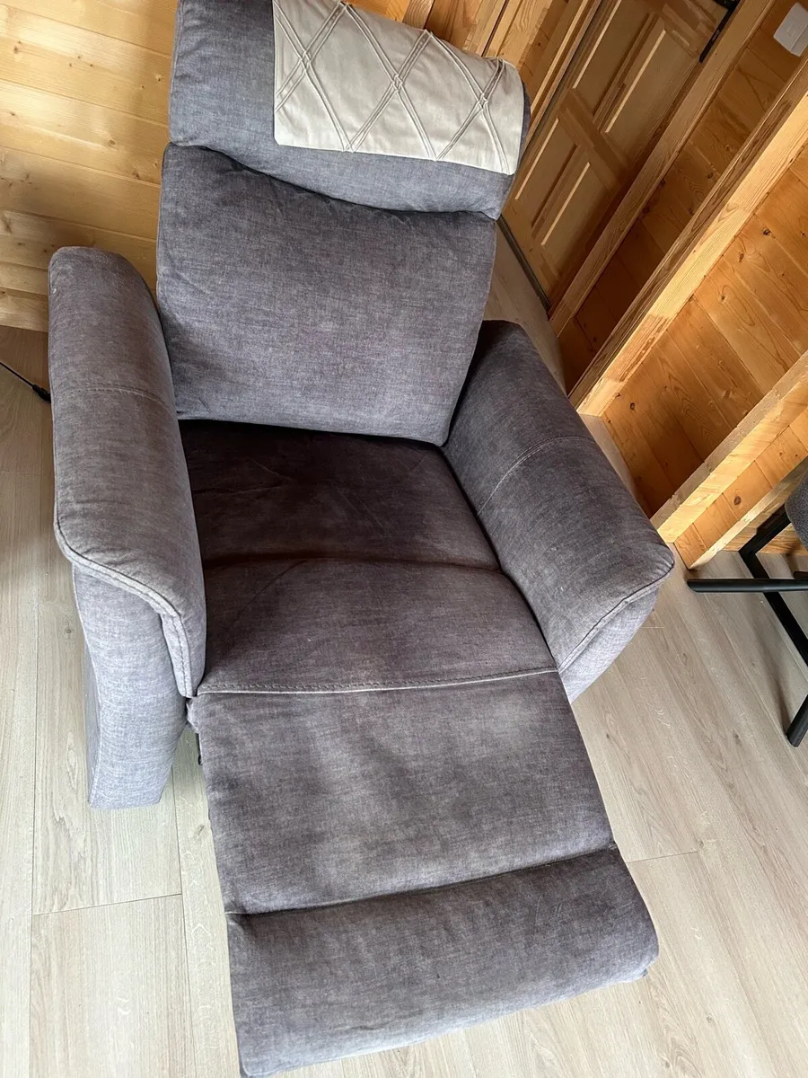 Electric Recliner Chairs - Image 1