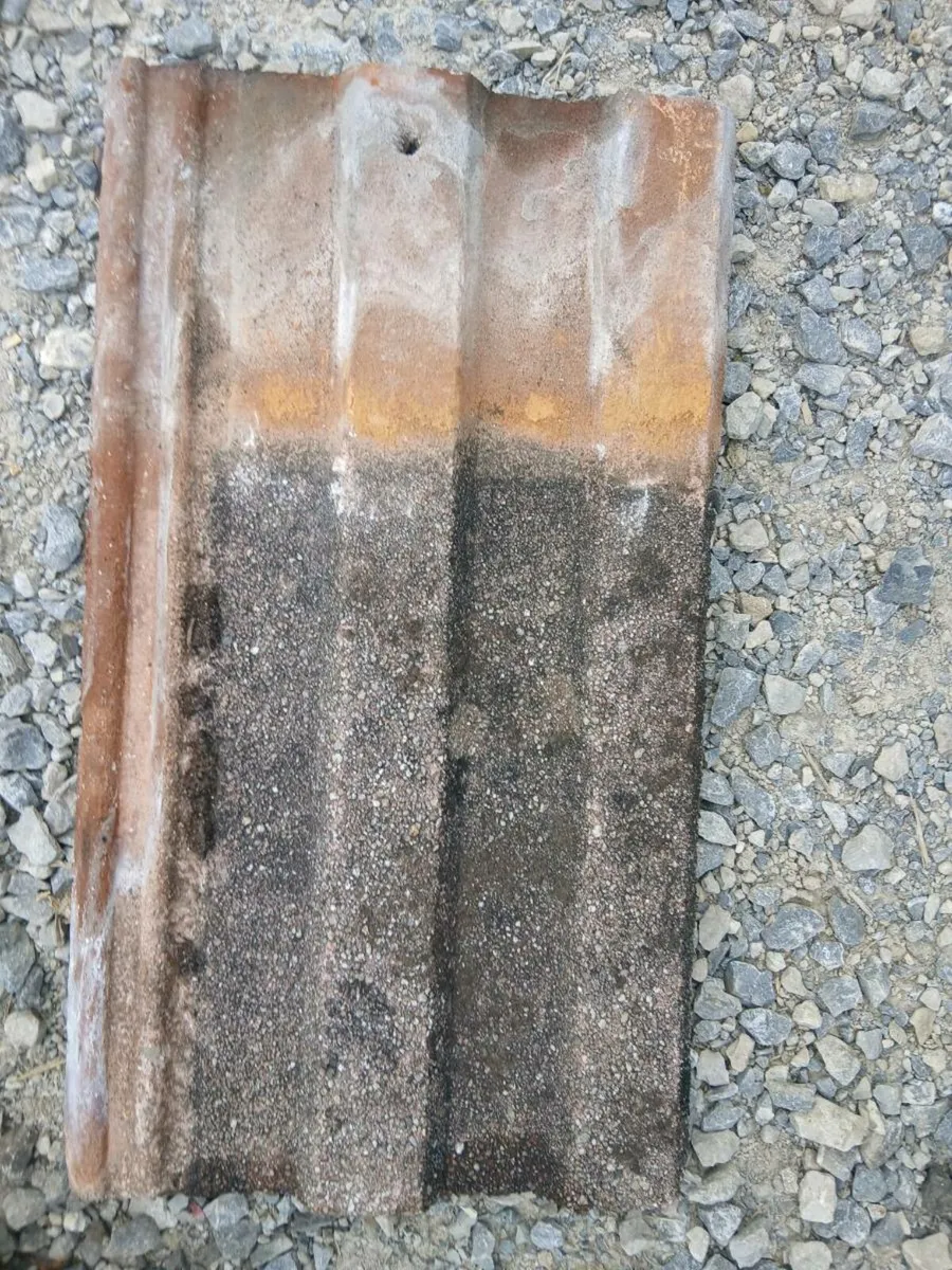 Im looking for Roof tiles - Image 1