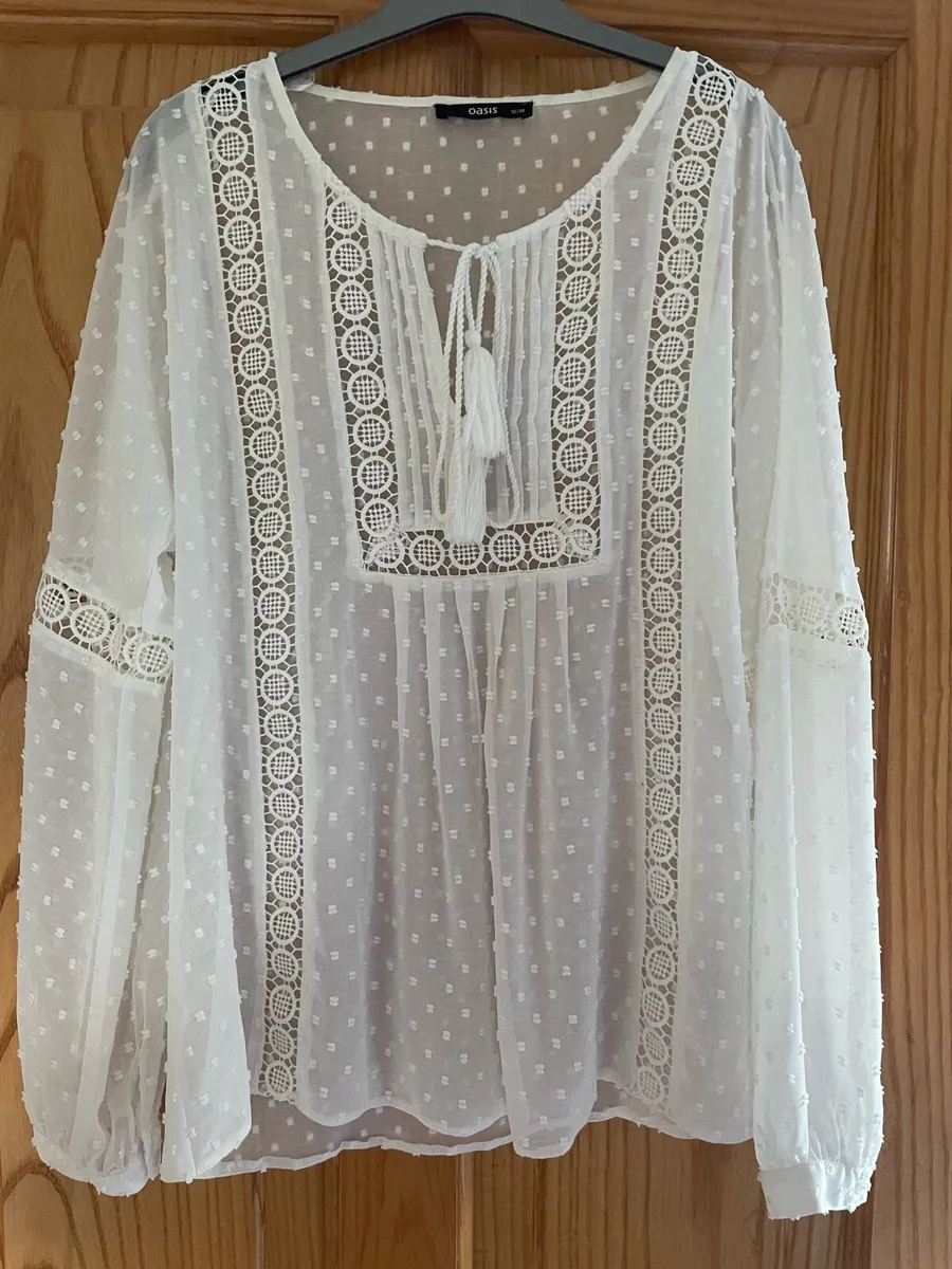 Oasis top