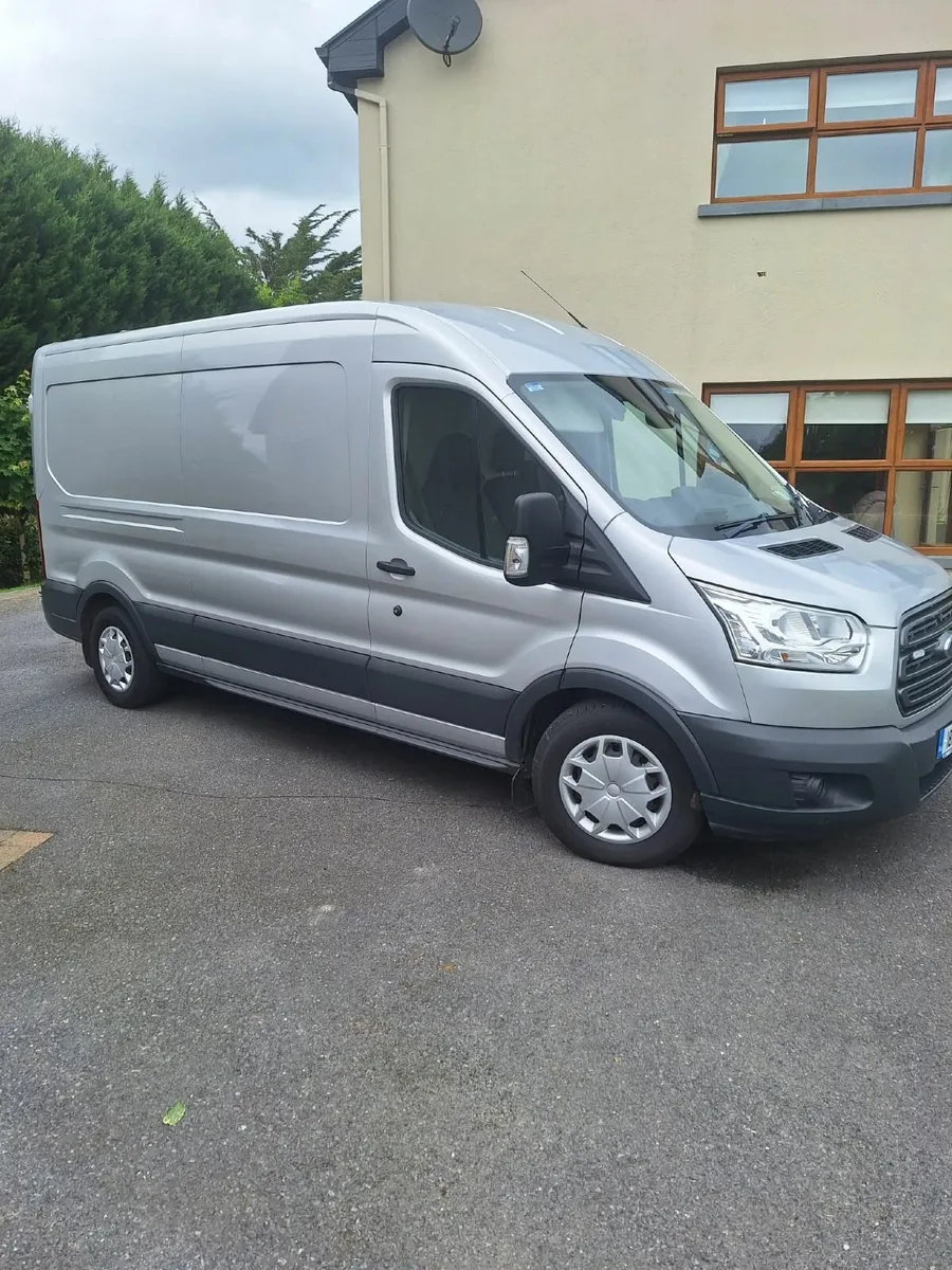 Ford Transit Trend 2018 - Image 2