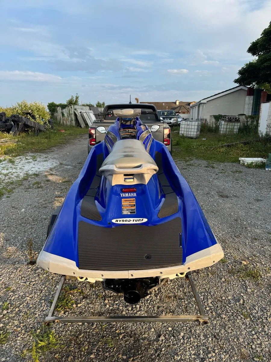 Yamaha vx110 deluxe jet ski - Image 4