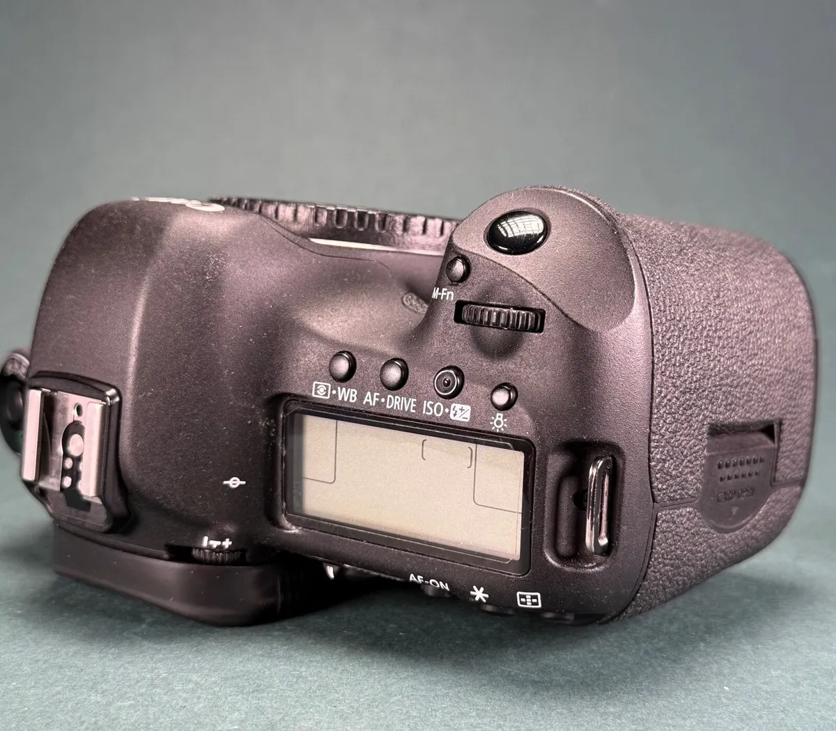 Canon 5D mk iii (low shutter count) - Image 2