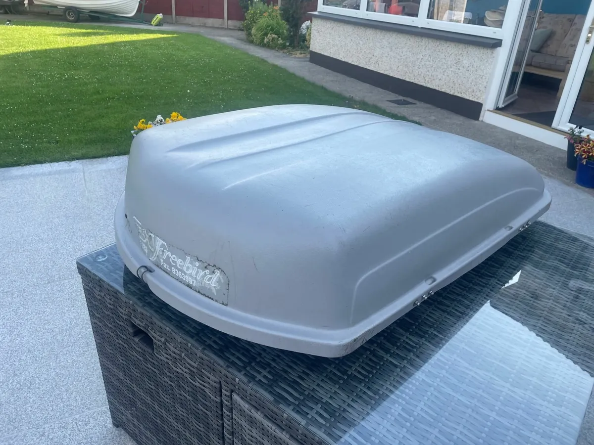 Roof Box - Image 2