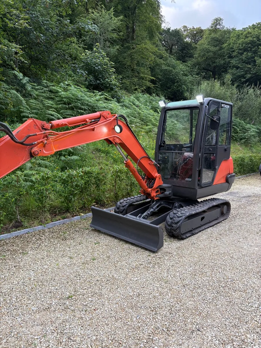 Mini digger - Image 3