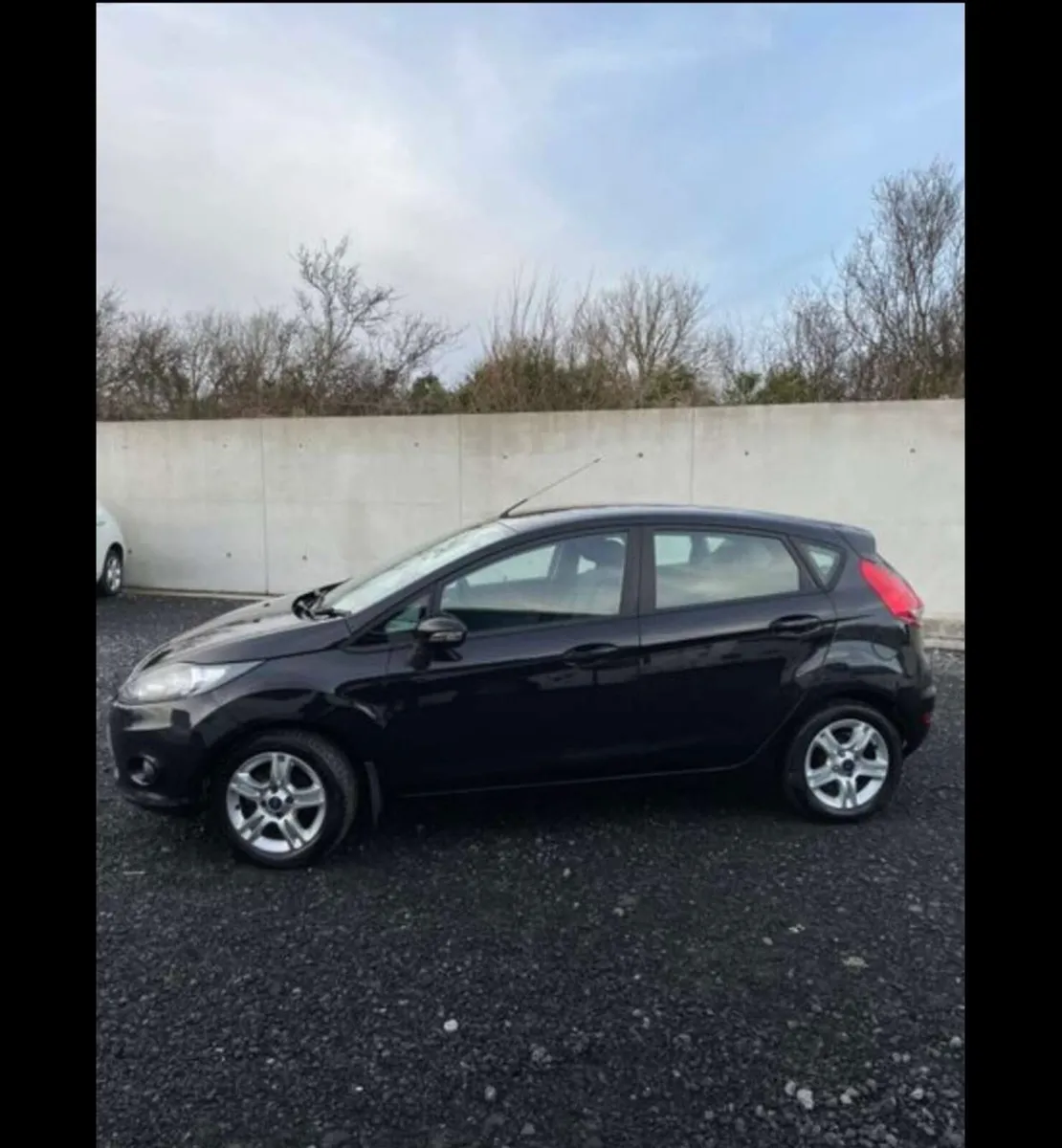 Ford Fiesta - Image 2