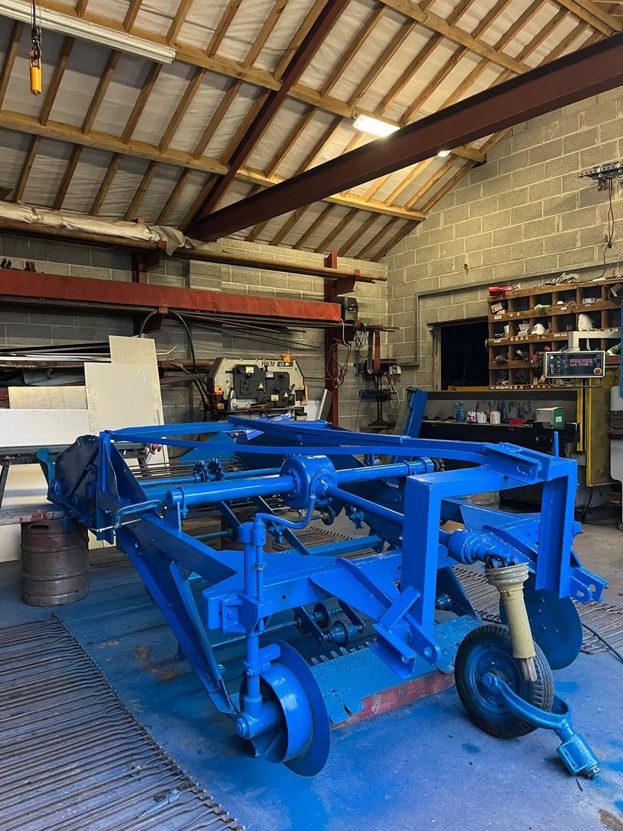 Double row potato harvester digger twin row - Image 1