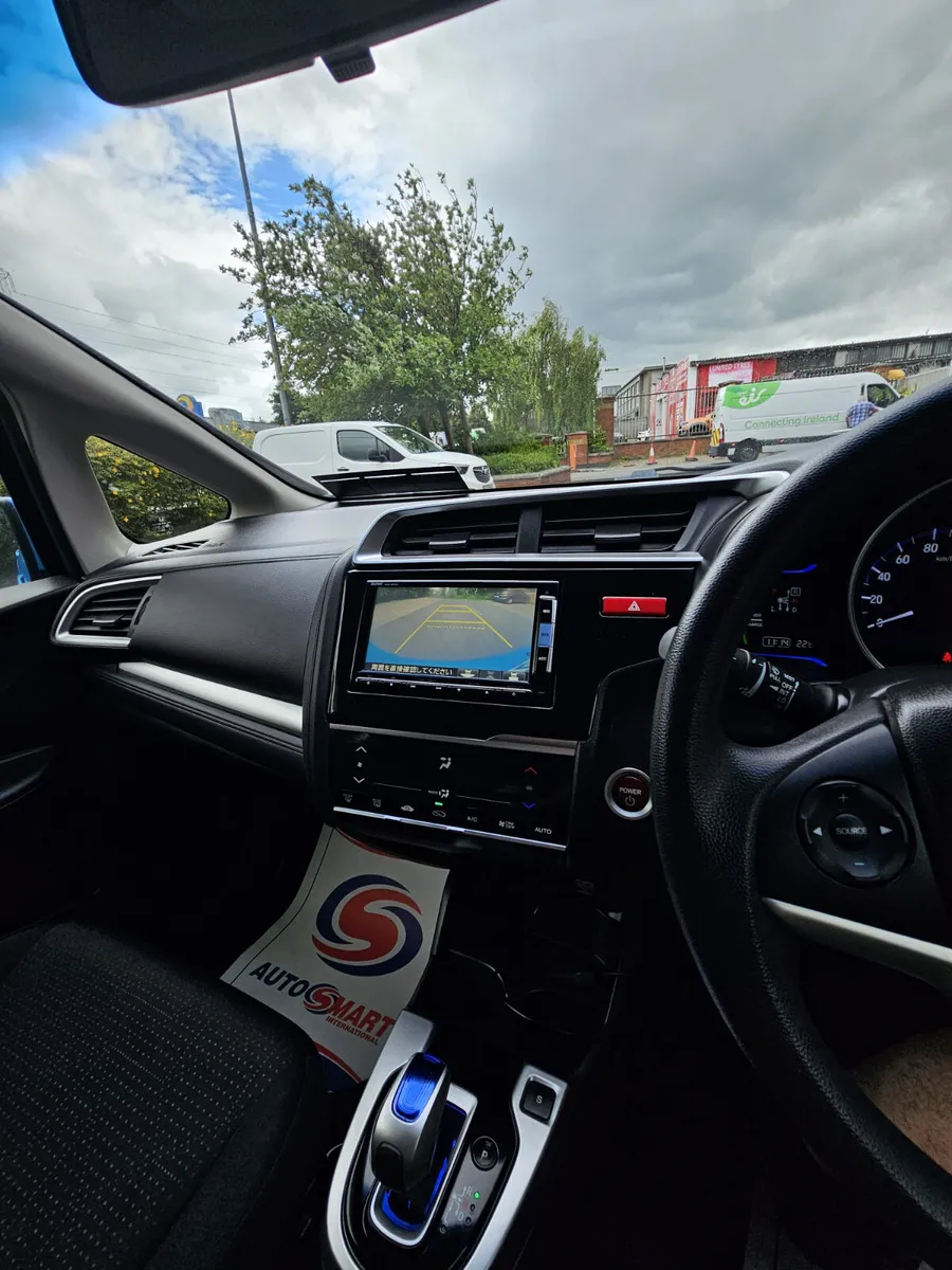 Honda Fit 2014 - Image 3