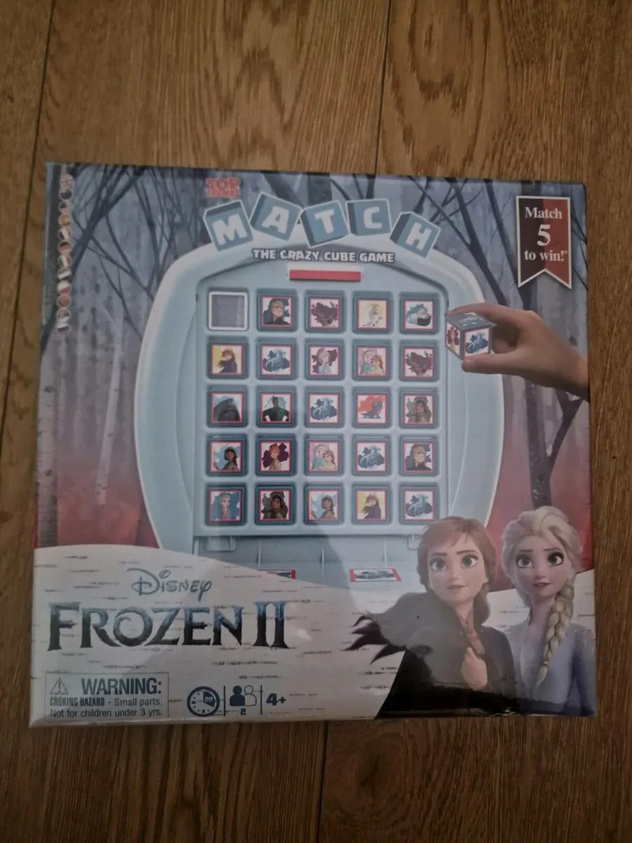 Frozen 2 Top Trumps Match Board Game - Image 1