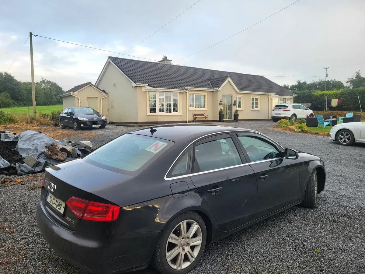 Audi A4 2010 - Image 4