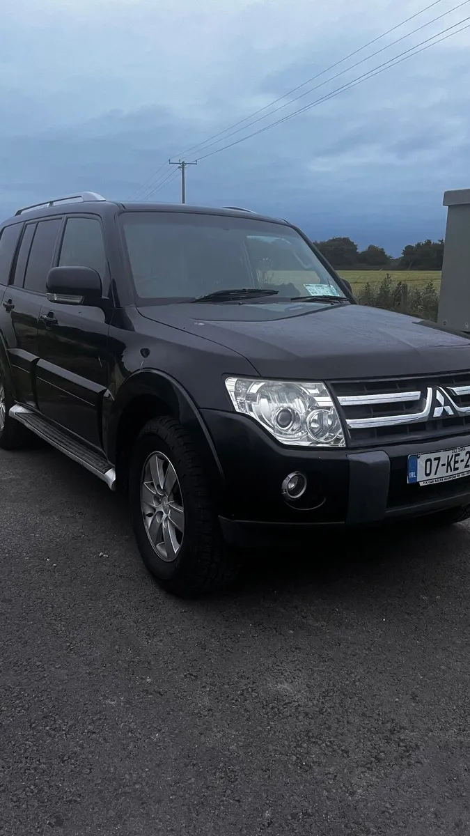 Mitsubishi Pajero 2007 - Image 3