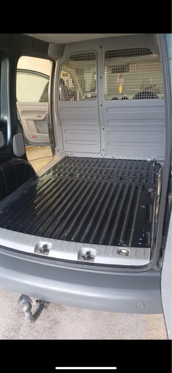 Volkswagen caddy 1.9 TDI - Image 4