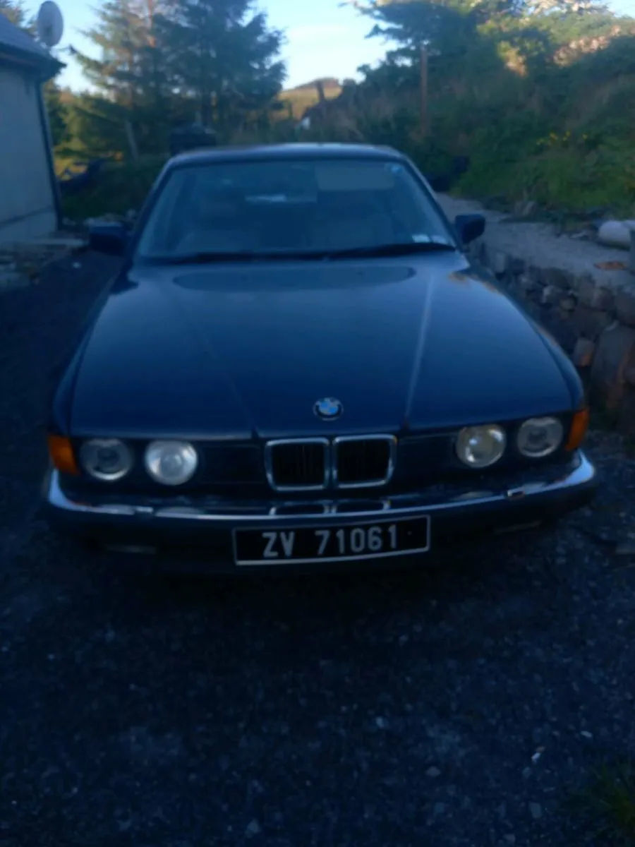 Car - Image 1