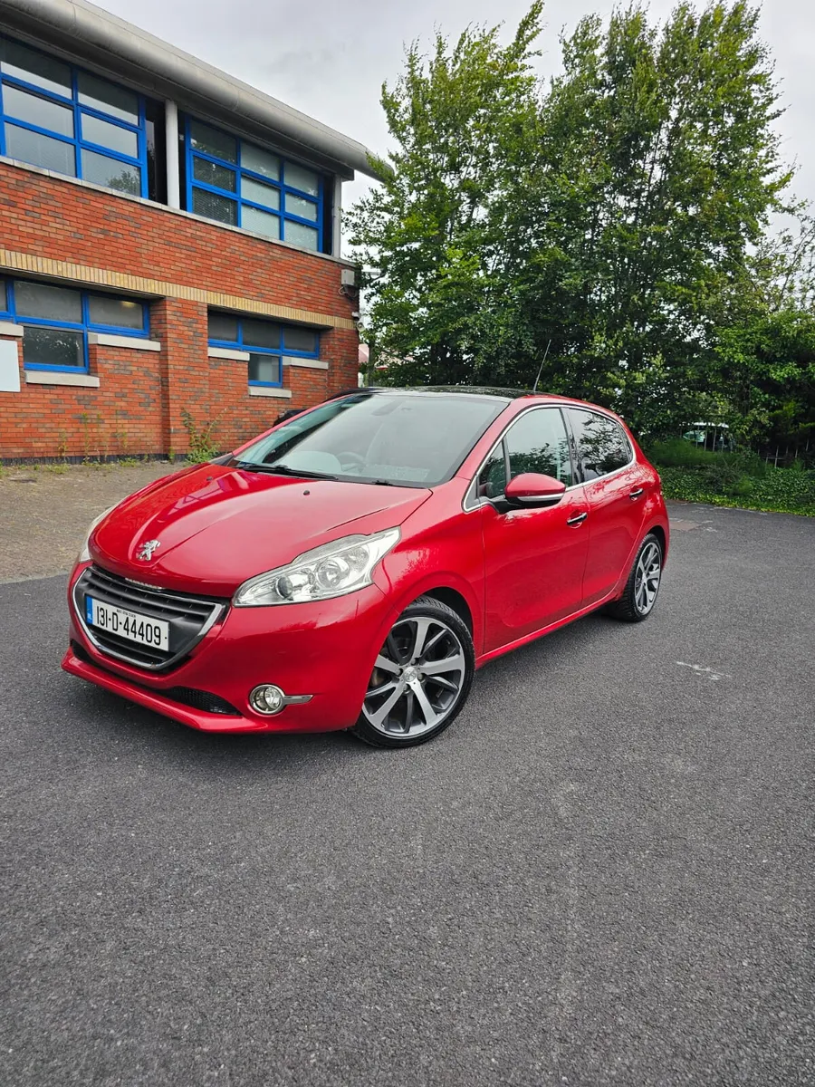 Peugeot 208 2013 Automatic - Image 3