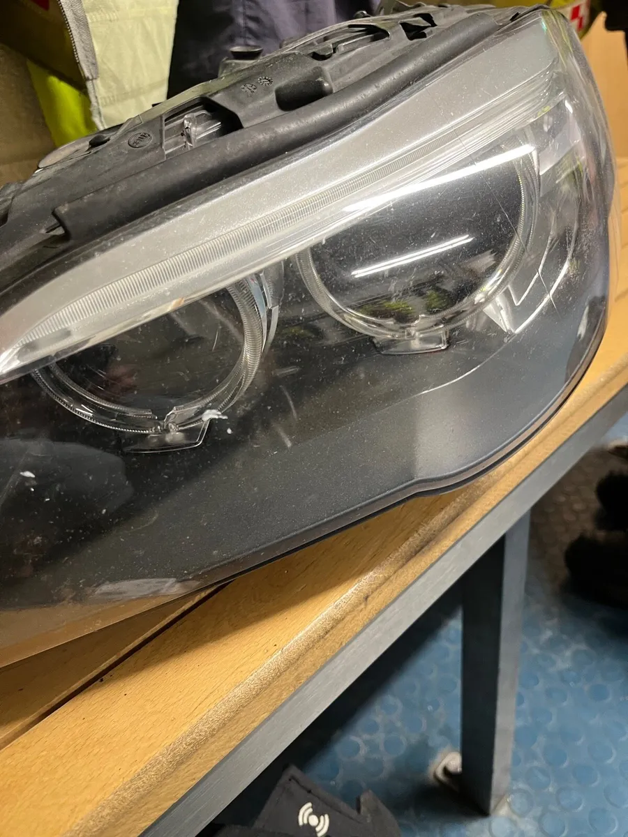 BMW F10 N/S headlamp - Image 1