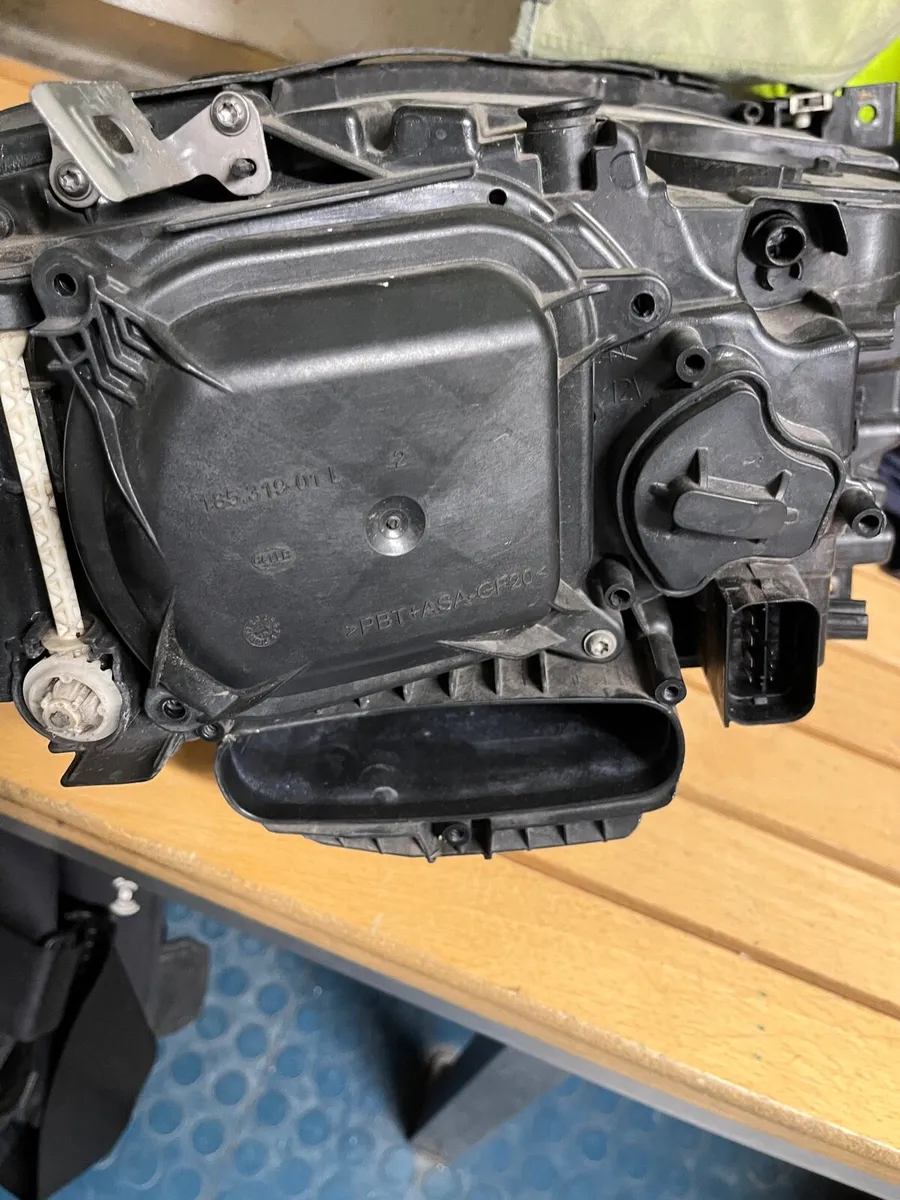 BMW F10 N/S headlamp - Image 4