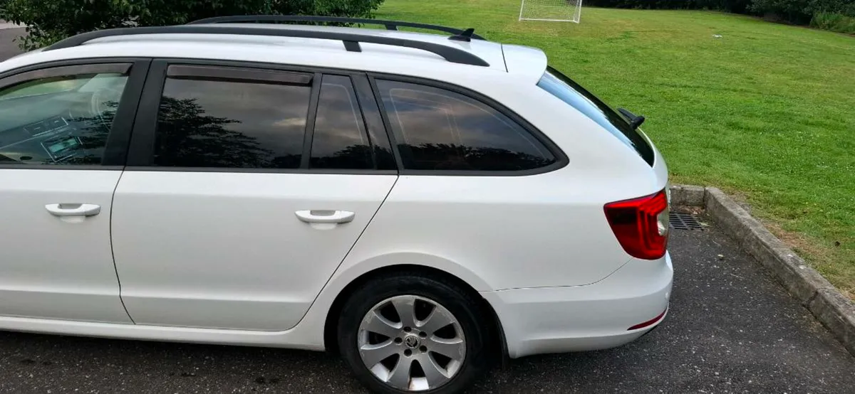 Skoda superb - Image 3